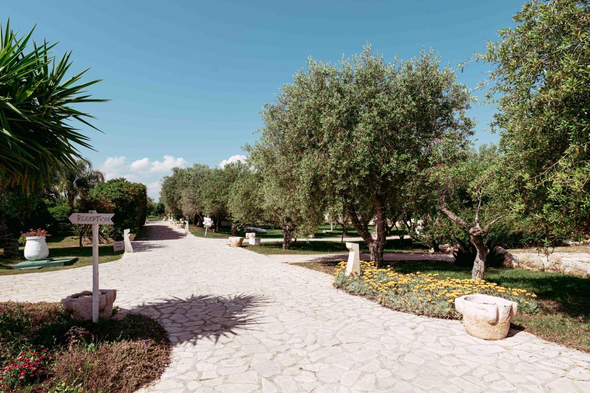 Casale Del Murgese Country Resort Savelletri Kültér fotó